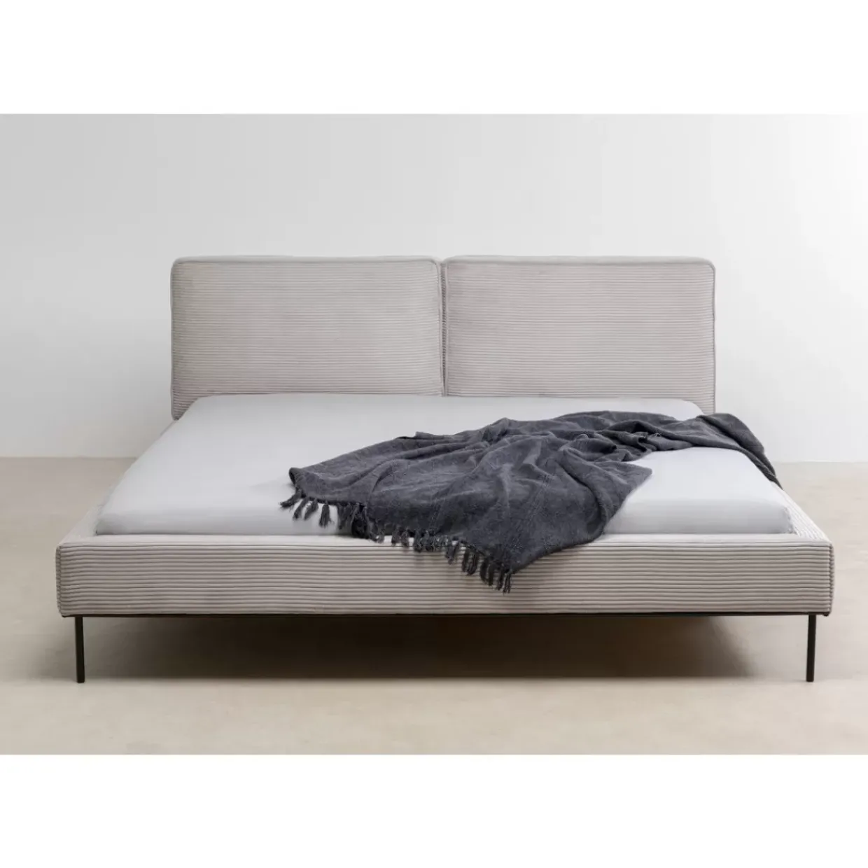 Bett East Side Cord Grau 180X200Cm