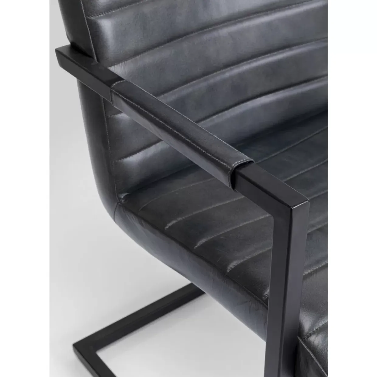 Freischwinger Lola Leder Grau